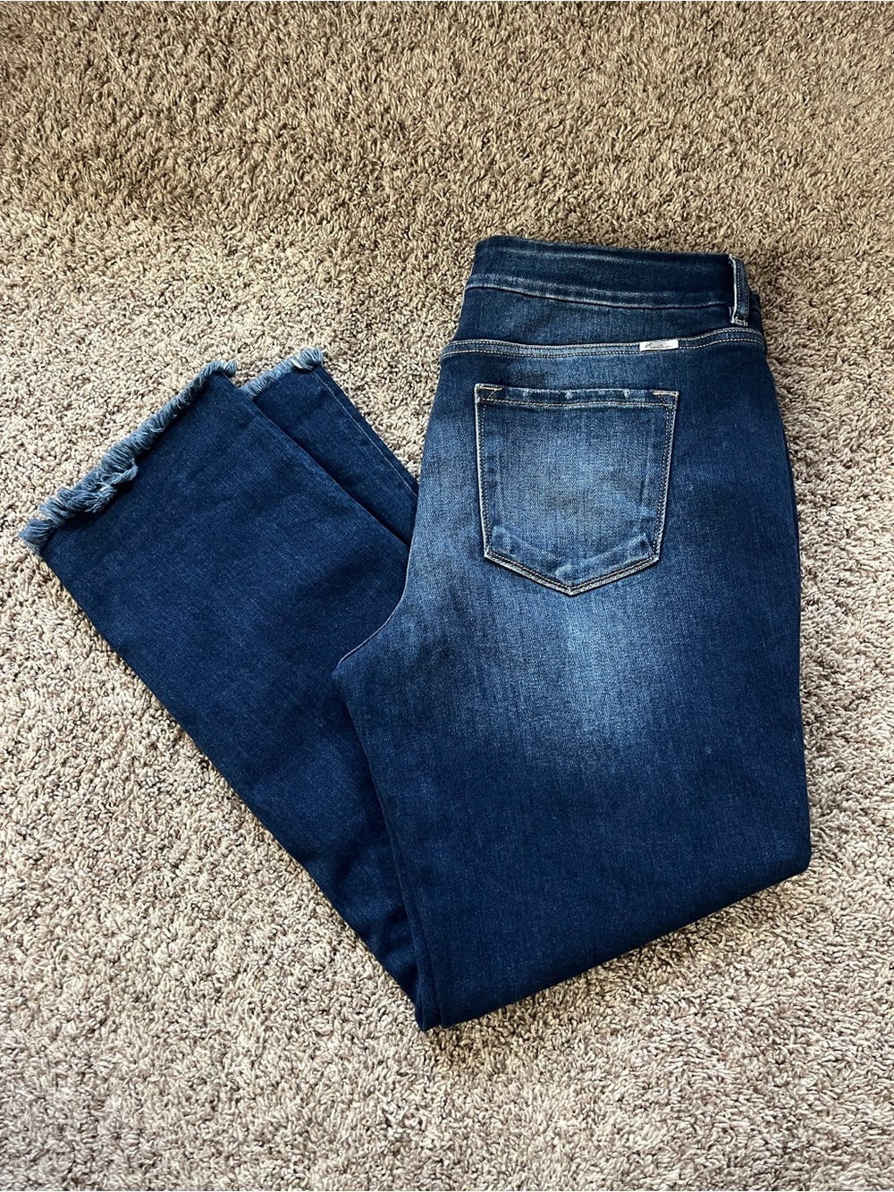 Women’s KanCan Dark Wash Frayed-Hem Straight Leg High Rise Jeans Size 16